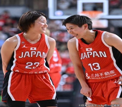 11624人！日本女篮热身赛68分大胜新西兰现场上座数创队史之最